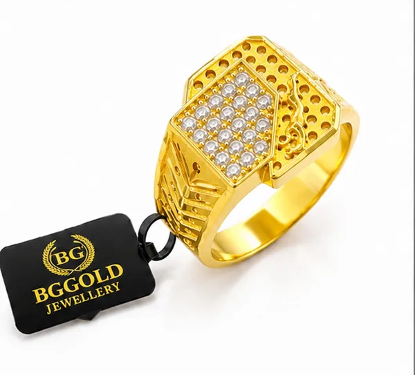 Stunning_Gold-Plated_Designer_AD_Stone_Studded_Men's_Ring_with_Cheetah_Motif