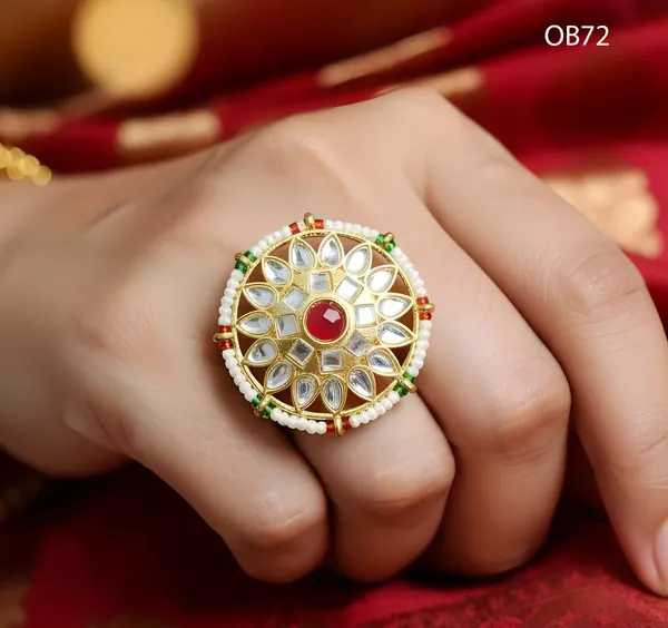 Balaji_Gold_Rajasthani_Kundan_Floral_Statement_Ring
