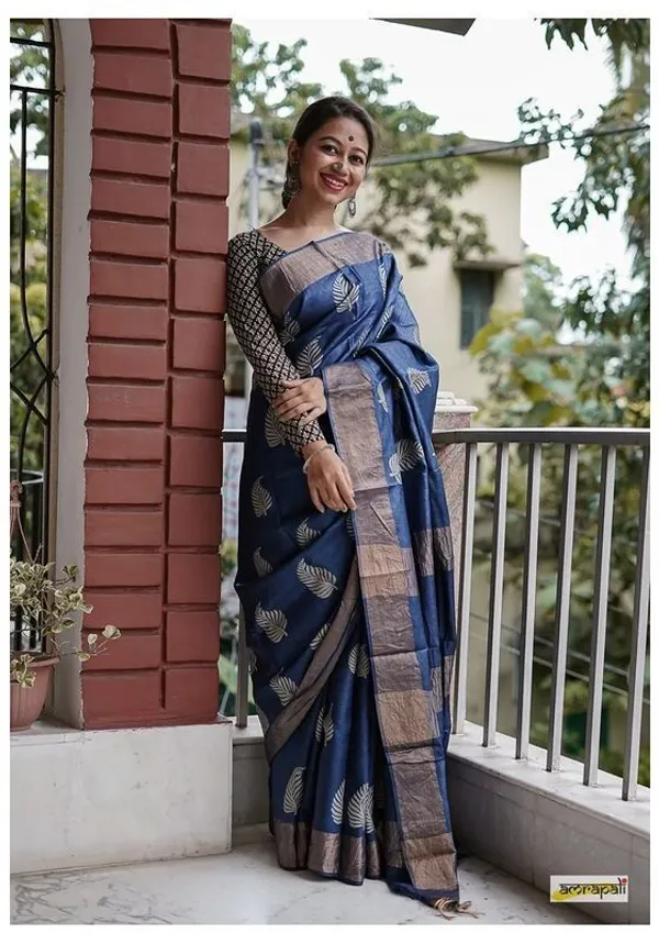 Blue_Cotton_Linen_Self_Design_Woven_Saree_For_Women