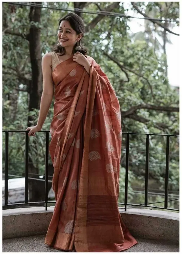 Brown_Cotton_Linen_Self_Design_Woven_Saree_For_Women