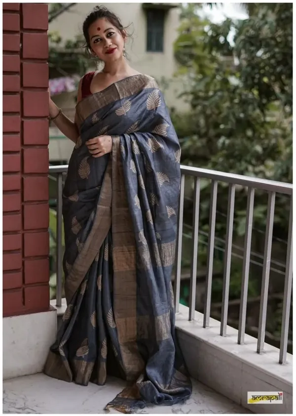 Grey_Cotton_Linen_Self_Design_Woven_Saree_For_Women