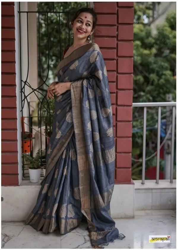 Grey_Cotton_Linen_Self_Design_Woven_Saree_For_Women
