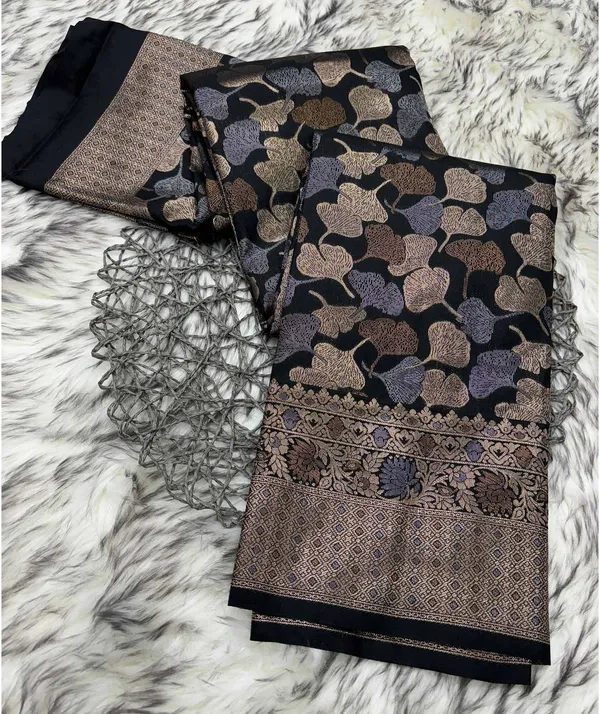 Gold_Jacquard_Self_Design_Banarasi_Saree_For_Women
