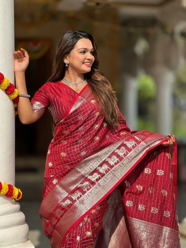 Red_&_Silver_Jacquard_Self_Design_Banarasi_Saree_For_Women