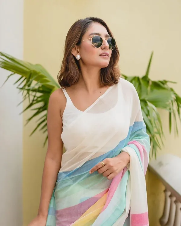 Multicolor_Cotton_Linen_Striped_Saree_For_Women