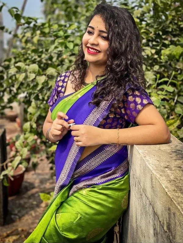 Green_&_Purple_Jacquard_Self_Design_Banarasi_Saree_For_Women