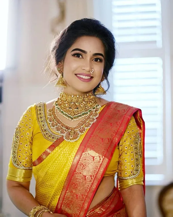 Yellow_&_Red_Jacquard_Self_Design_Woven_Banarasi_Saree_For_Women