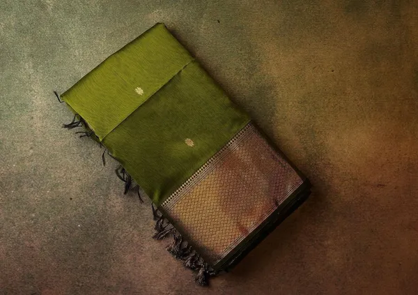 Light_Green_Cotton_Blend_Self_Design_Woven_Bollywood_Saree_For_Women