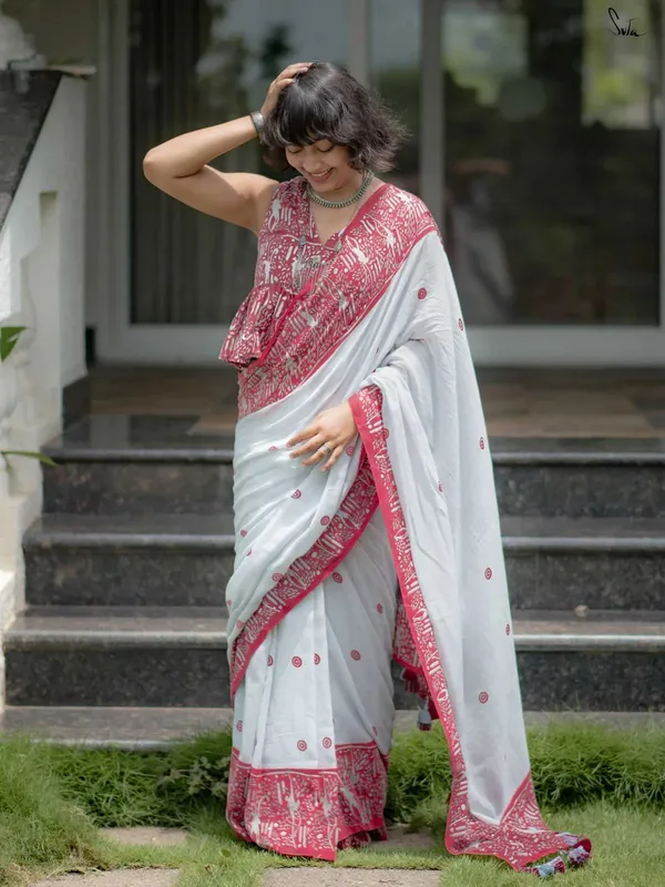 White_&_Red_Cotton_Silk_Self_Design_Saree_For_Women