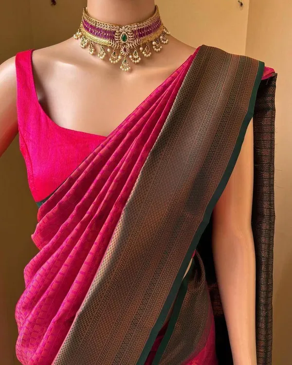 Red_&_Black_Jacquard_Self_Design_Banarasi_Saree_For_Women