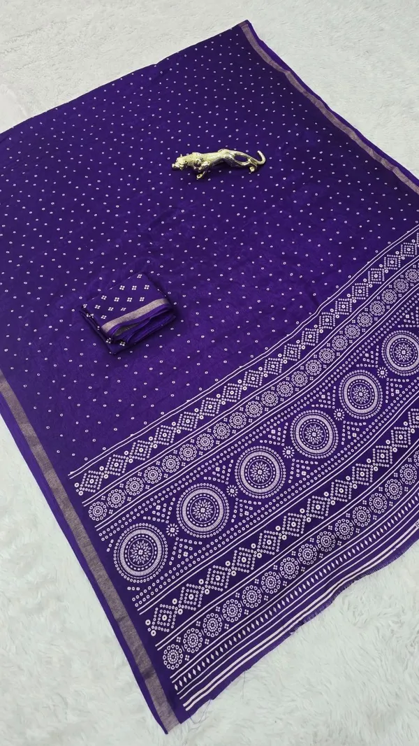 Purple_Cotton_Blend_Printed_Saree_For_Women