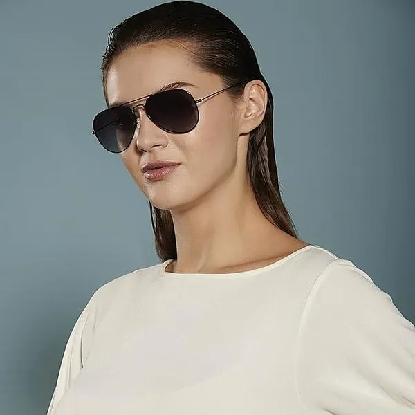 Black_Full_Rim_Metal_Frame,_Grey_Glasses_|_Latest_And_Stylish_Aviator_Sunglasses_|_Uv_Protected_|_With_Hard_Case_And_Cleaning_Cloth
