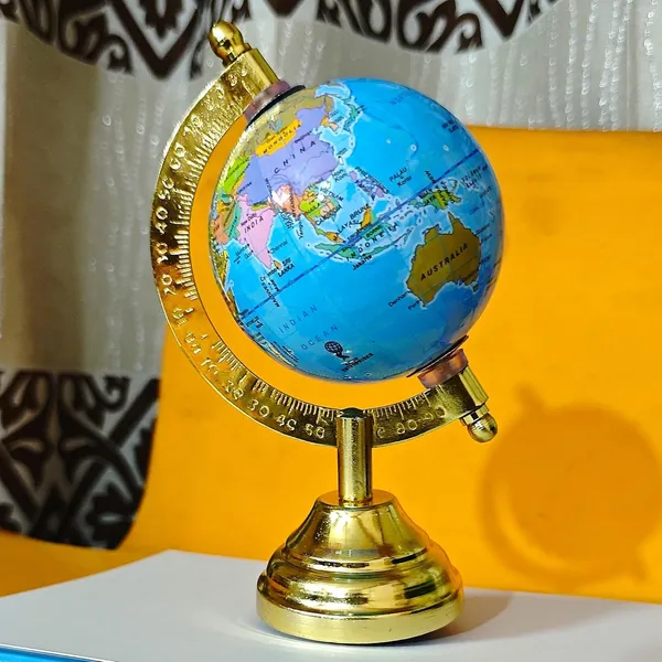 SEE_WORLD_-_Golden_Globe_Metallic_Decorative_|_6.5_Inch_Height,_3_Inch_Diameter_|_Multicolor_Map,_Blue_Ocean,_Showpiece_For_Kids_School_College_Home_Offices