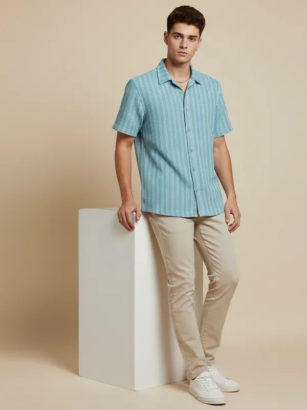 Sky_Blue_Cotton_Rich_Fabric_Shirt_Jaquard_Knit_For_Men