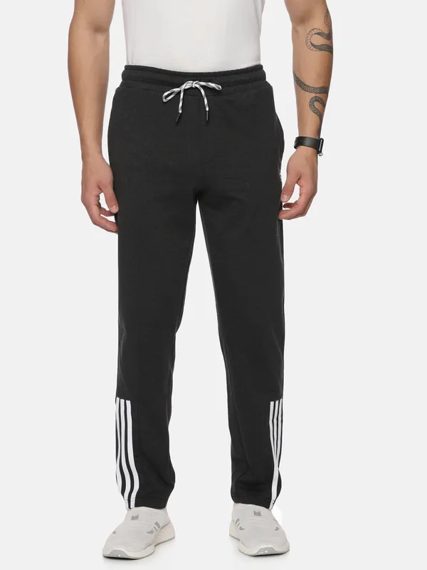 Black_Cotton_Rich_Terry_Trackpant_For_Men