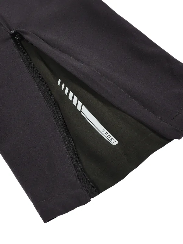 Black_Imported_Japanese_Sporty_Trackpant_For_Men
