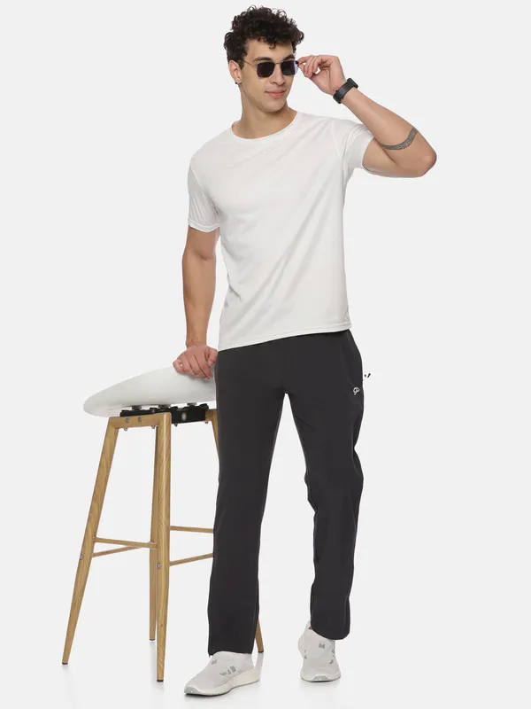 Black_Imported_Japanese_Sporty_Trackpant_For_Men