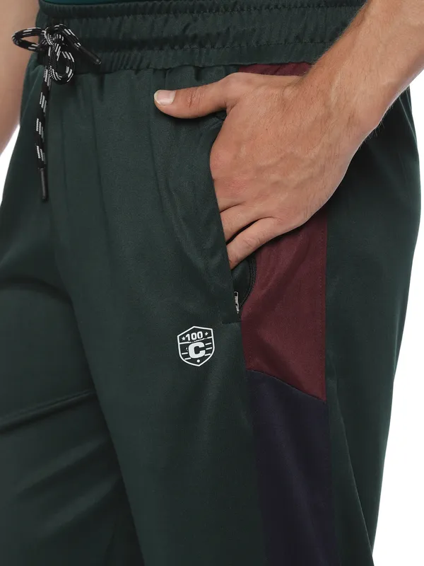 Dark_Green_Mid-Rise_Cotton_Trackpant_For_Men