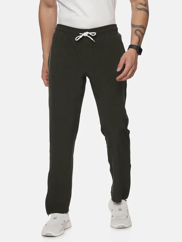 Black_Imported_Japanese_Sporty_Trackpant_For_Men