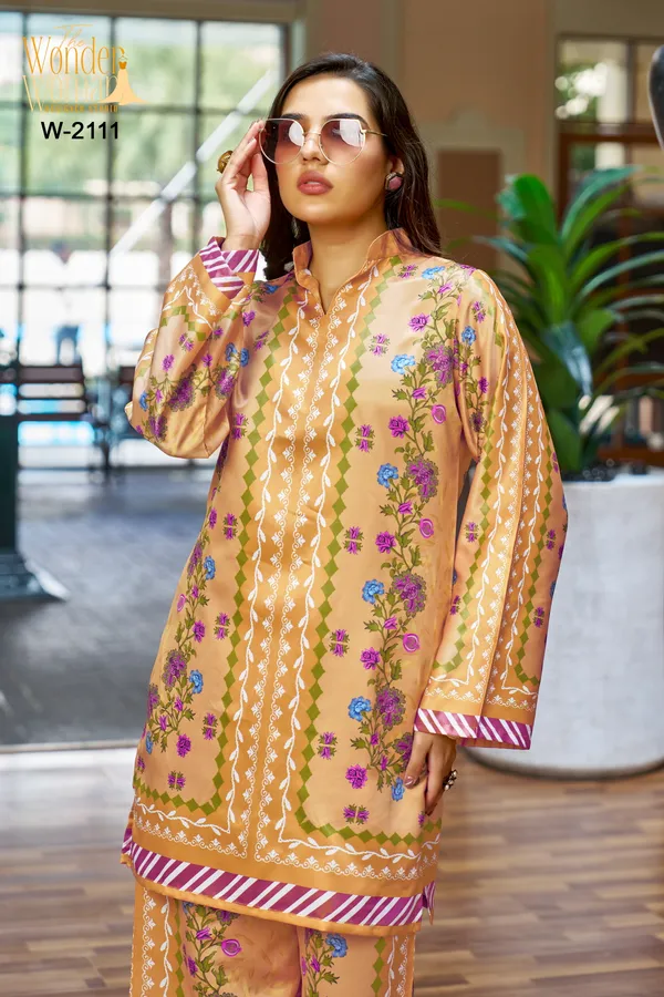 Golden_Petal_Veil_Co-Ord_Set_For_Women