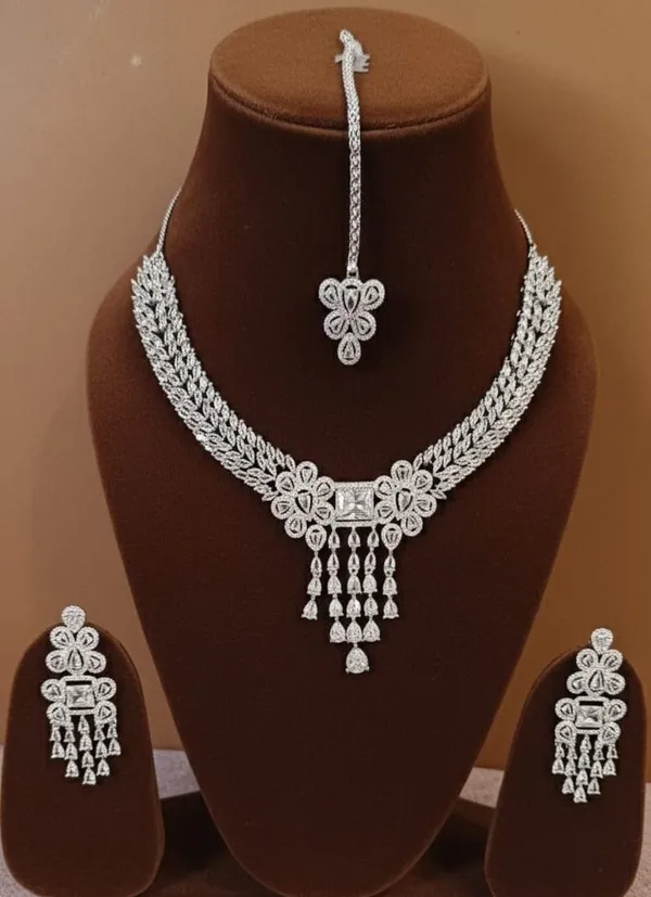White_Brass_Silver_Rhodium_Necklace_Earring_And_Maang_Tikka_Set_For_Women