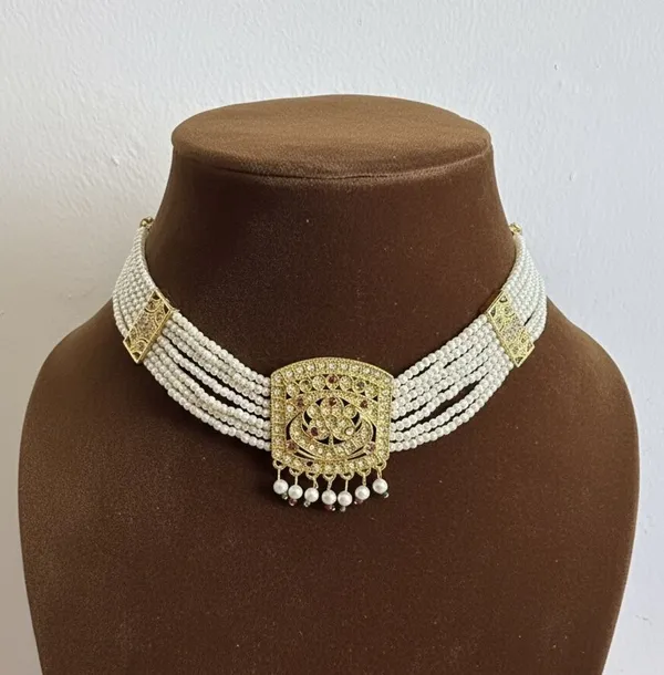 Gold_Plated_Brass_And_Alloy_Gold_Plated_Earring_And_Necklace_Set_For_Women