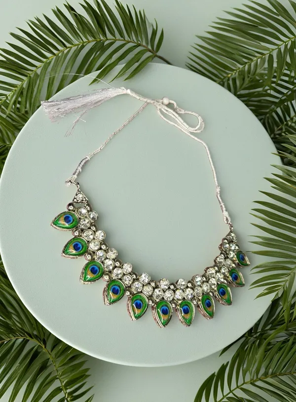 Silver_Brass__Silver_Necklace_And_Earring_And_Maang_Tikka_Set_For_Women