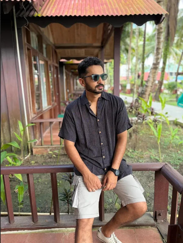 Black_100%_Cotton_Men'S_Shirt_For_Adults