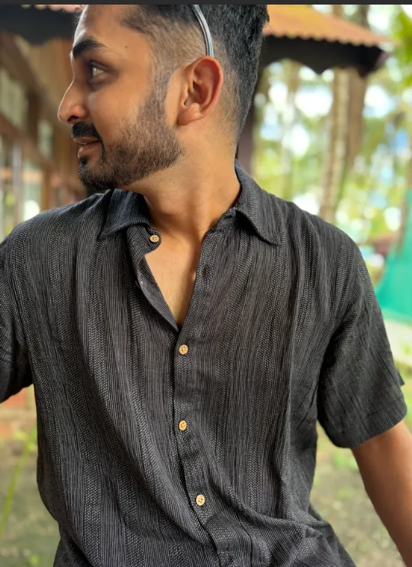 Black_100%_Cotton_Men'S_Shirt_For_Adults