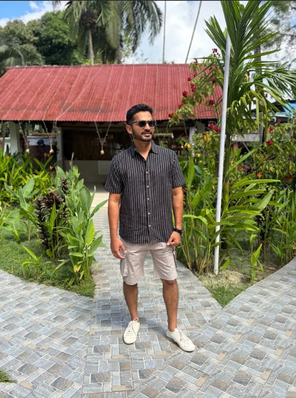Black_100%_Cotton_Men'S_Shirt_For_Adults