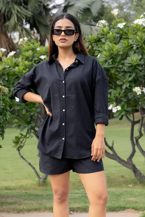 Black_Cotton_Shirt_&_Shorts_Set_For_Women