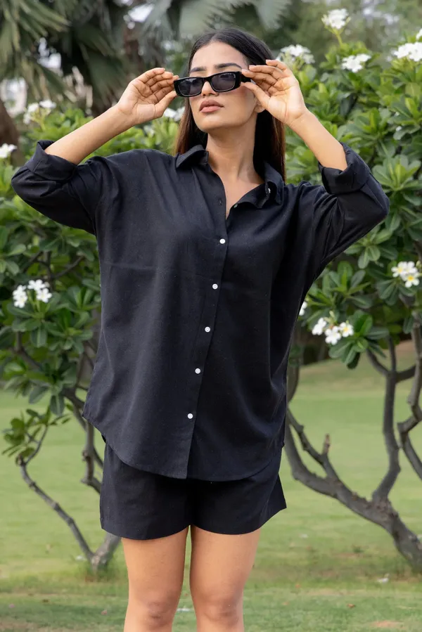 Black_Cotton_Shirt_&_Shorts_Set_For_Women