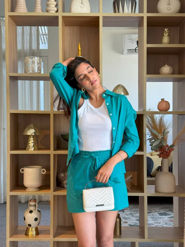 Teal_Blue_Cotton_Shirt_&_Shorts_Set_For_Women