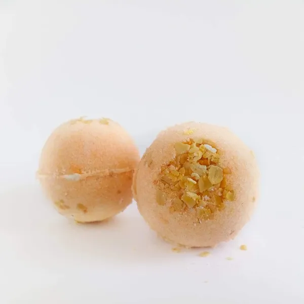 Hydrating_Oats_Bath_Bomb-Fizzy_Aromatic_Bath_Bomb_With_Oats_(75G_Each)_-_Pack_Of_3