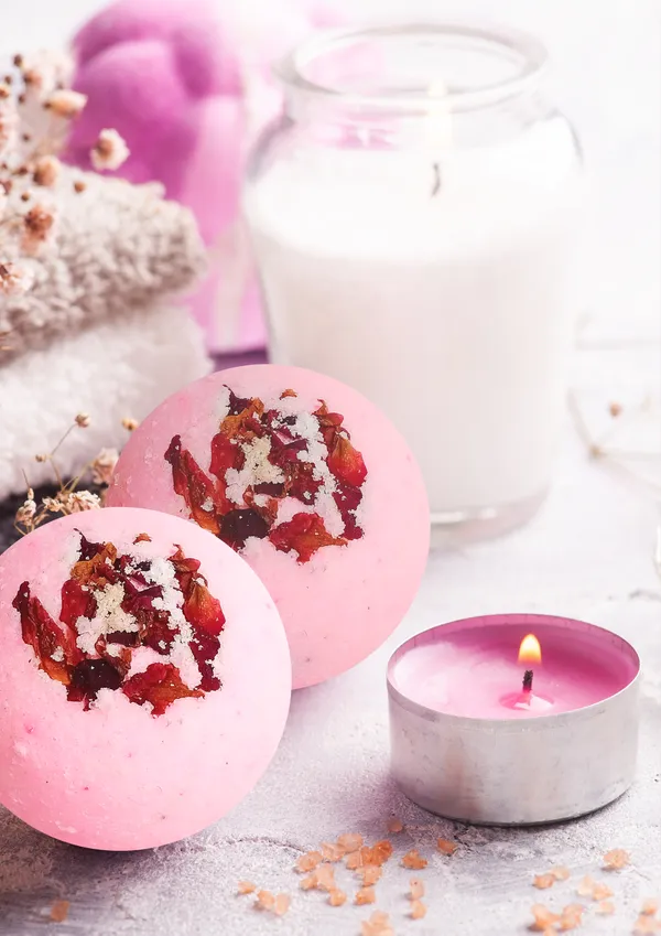 Romantic_Rose_Petals_Fizzy_Aromatic_Bath_Bomb_(75G_Each)_-_Pack_Of_-_6_Refreshing_Hot_Water_Bath_Hydrating_Moisturizing_Enchanting_Rose