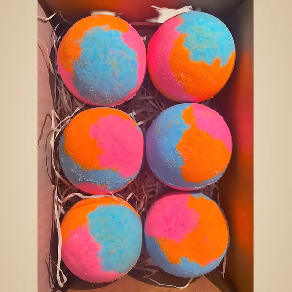 Gift_For_Women-Men-Boys-Girls-Any_Occassion__Bath_Bombs_Pack_Of_6_Pac_X_75_Gms