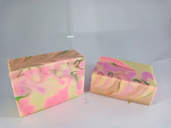 Artisan_Handmade_Cold_Processed_Soaps__Pure,_Natural_&Amp;_Luxurious