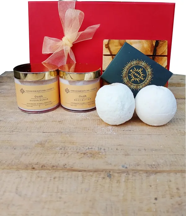 Spa_Gift_Set_For_Women___Majestic_Oudh_Bath_Bomb,_Handmade_Organic_Soaps,_Body_Butter,_Sugar_Scrub,_Wooden_Soap_Dish_Great_Gift_Hamper_For_Birthday,_Anniversary,_Festivals,_Party_Return_Gift.