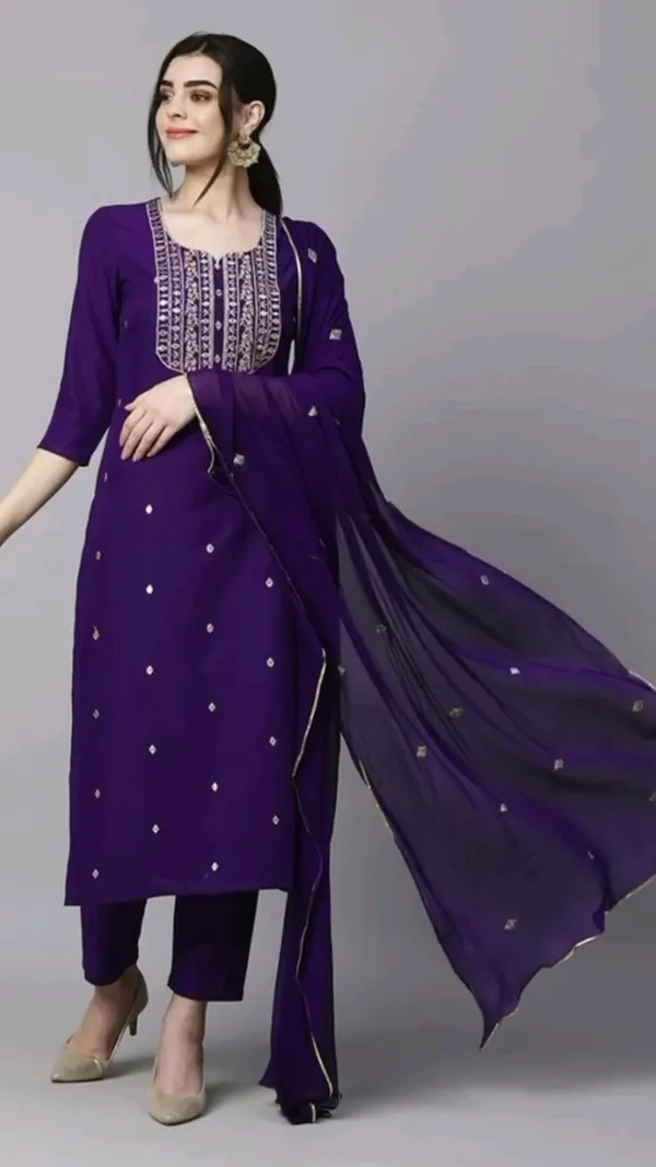 Women_Cotton_Blend_Kurti_Pant_Dupatta_Set