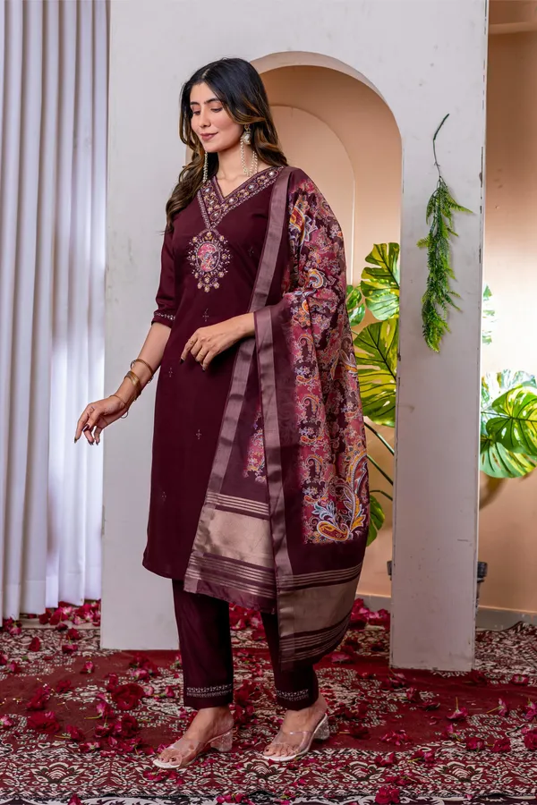 Marina_Viscose_Cotton_Heritage_Straight_Kurti_Pant_Set_with_Chanderi_Dupatta
