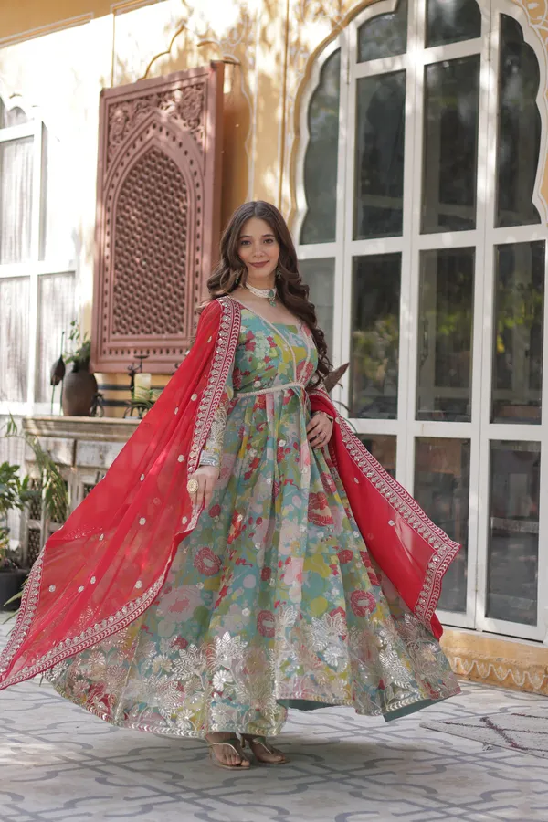 Alia_Cut_Digital_Printed_Russian_Silk_Gown_with_Foil_Zari_Sequins_&_Dupatta