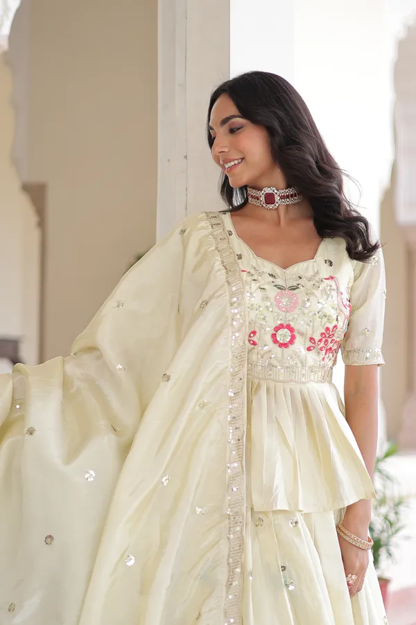 Soft_Amber_Luxury_Gold_Crush_Lehenga_Choli_With_Heavy_Embroidered_Dupatta_For_Women