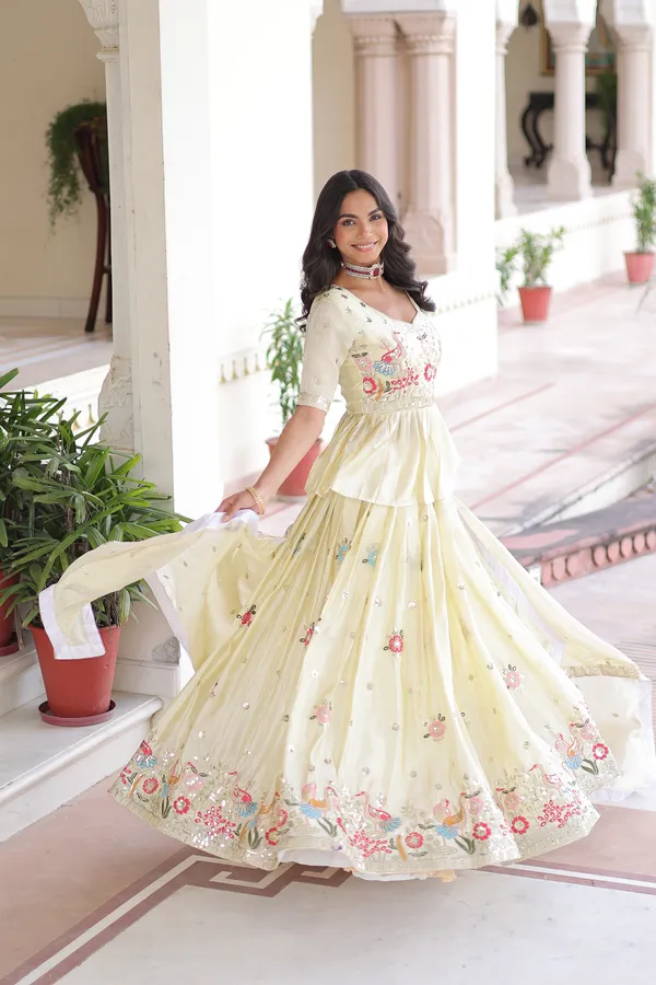 Soft_Amber_Luxury_Gold_Crush_Lehenga_Choli_With_Heavy_Embroidered_Dupatta_For_Women