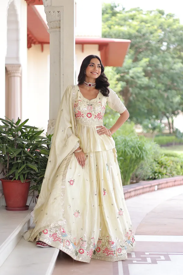 Soft_Amber_Luxury_Gold_Crush_Lehenga_Choli_With_Heavy_Embroidered_Dupatta_For_Women