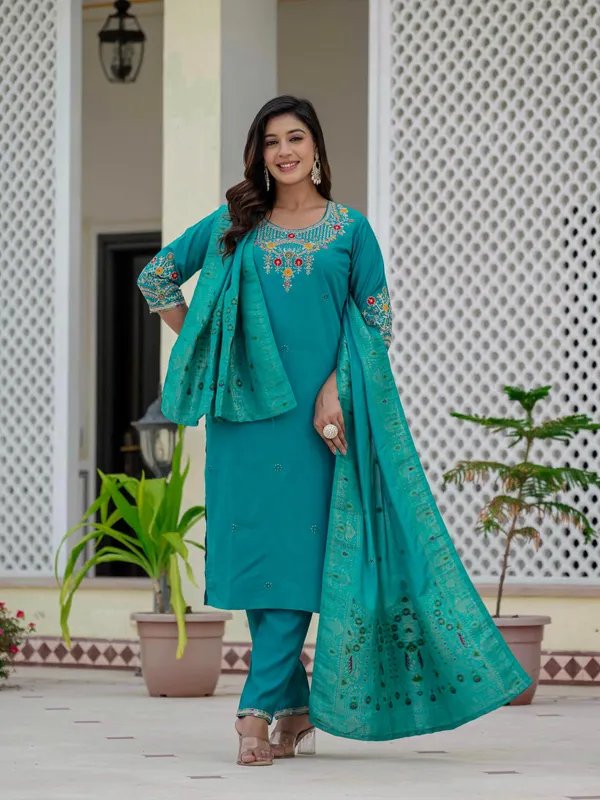 Royal_Sequins_Roman_Cotton_Kurti_Pant_Dupatta_Set
