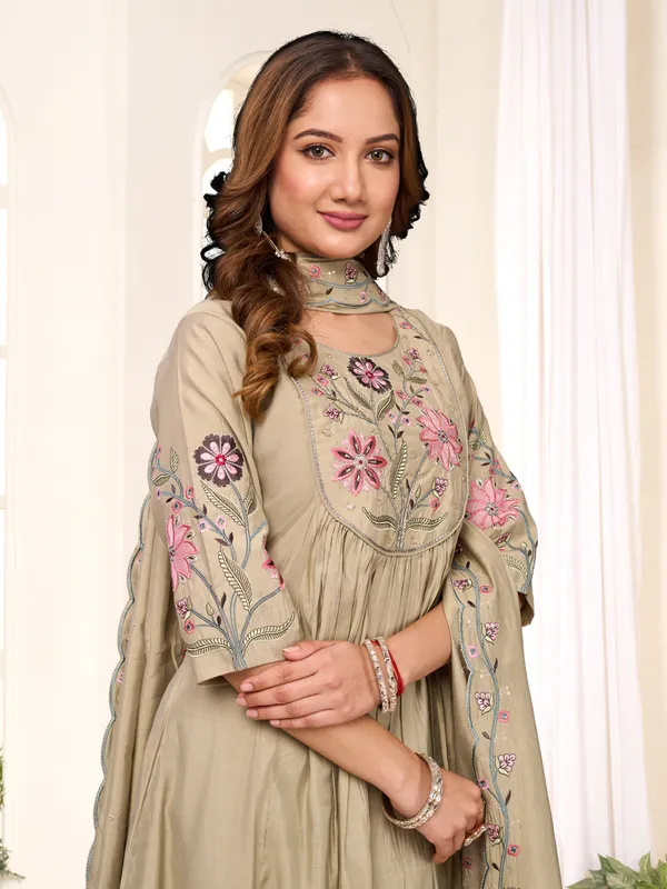 Elegant_Anarkali_Kurti_Pant_Dupatta_Set_Viscose_Roman_Cotton_with_Heavy_Embroidery,_Hand_Work_&_Chanderi_Cotton_Dupatta