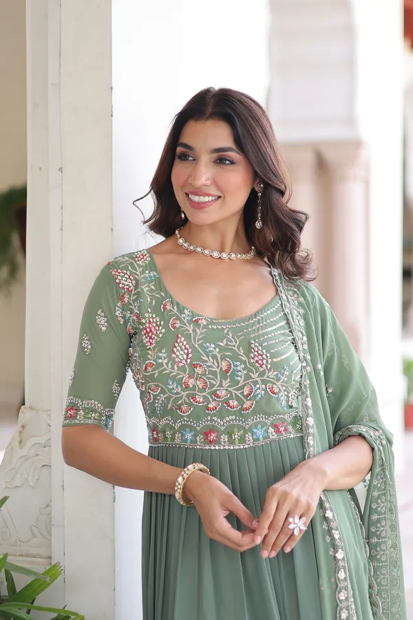 Ultra-Flared_12-Meter_Faux_Blooming_Gown_with_Heavy_Sequins_Work_&_Dupatta