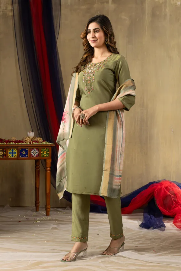 Shimmer_Gold_Cotton_Radiance_Straight_Kurti_Pant_Set_with_Printed_Dupatta