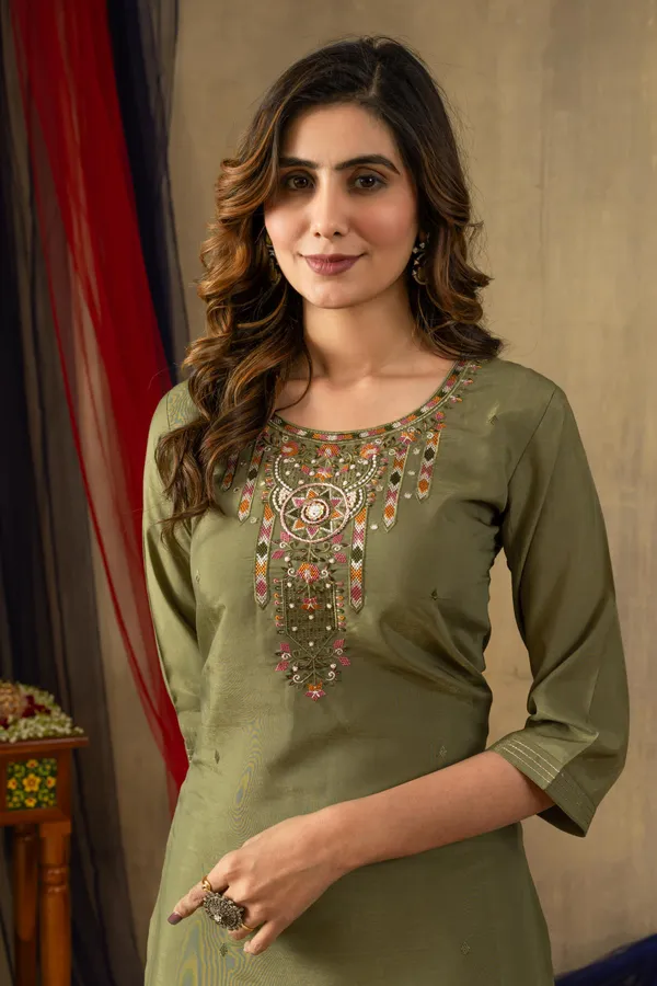 Shimmer_Gold_Cotton_Radiance_Straight_Kurti_Pant_Set_with_Printed_Dupatta