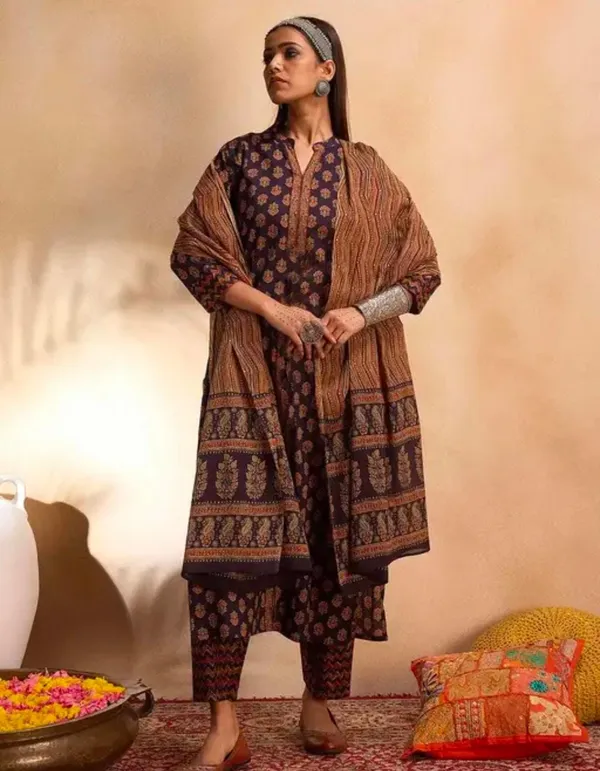 Women_Floral_Straight_Kurta_Pants_Set_with_Dupatta